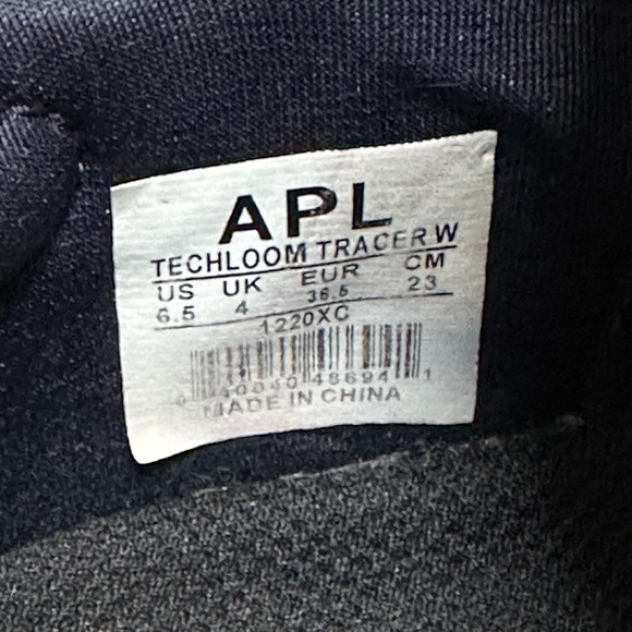 APL Women’s TechLoom Breeze - Picture 6 of 7